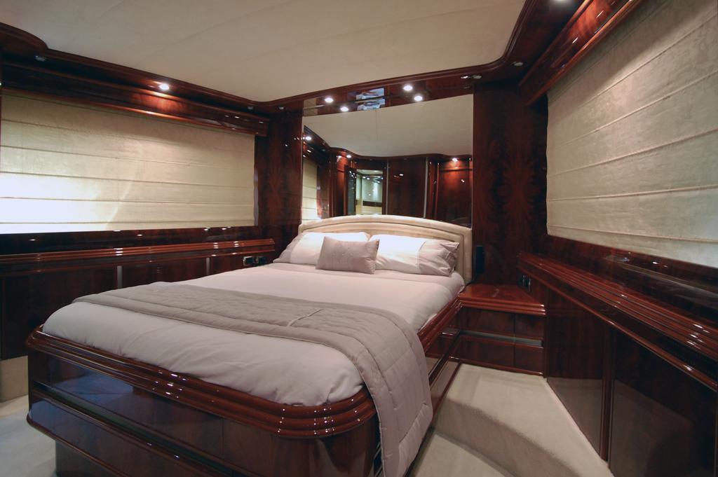 Motor Yacht Dandy Bateau-hôtel 3*