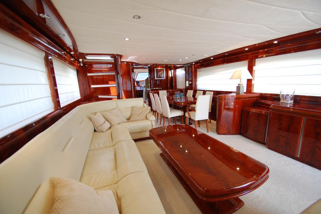 Motor Yacht Dandy Bateau-hôtel